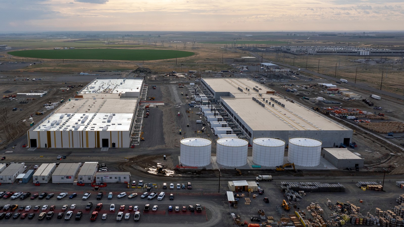 Amazon will pay $20.5 million to settle a class action lawsuit over the Eastern Oregon pollution.